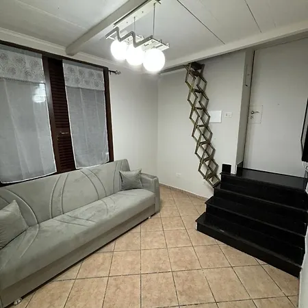 Gennyhome Apartment